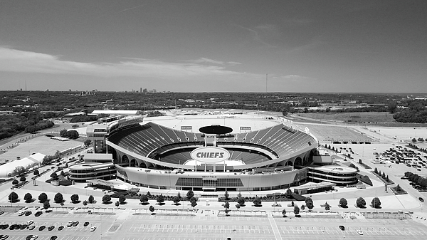 Arrowhead Stadium Kansas City Chiefs Black & White Stadium -   Ireland