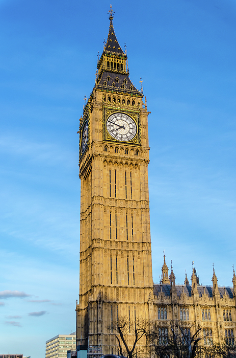 https://images.fineartamerica.com/images/artworkimages/medium/3/1-beautiful-big-ben-at-night-in-london-united-kingdom-uk-ujjwal-shrestha.jpg