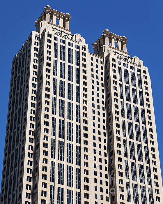 https://images.fineartamerica.com/images/artworkimages/medium/3/191-peachtree-tower-atlanta-ga-the-photourist.jpg