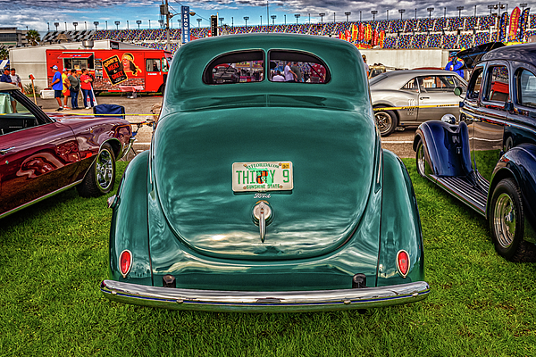 1939 Ford DeLuxe Coupe Greeting Card by Gestalt Imagery