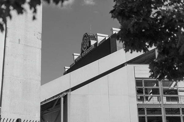 https://images.fineartamerica.com/images/artworkimages/medium/3/4-ohio-stadium-at-ohio-state-university-in-black-and-white-eldon-mcgraw.jpg