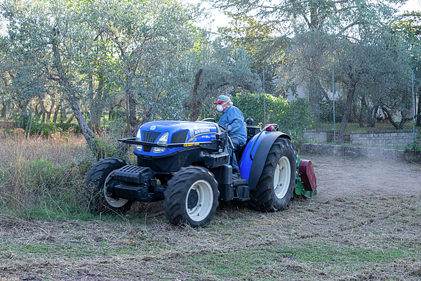 Tractor best sale fleece blanket