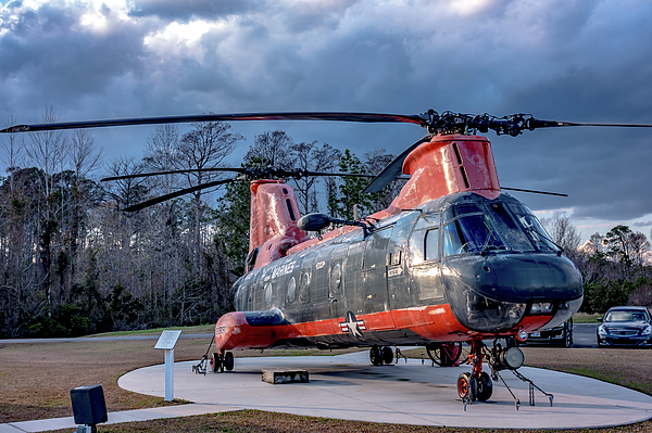 Boeing Ch 47 Chinook Helicopter Near Cherry Point Nc Iphone Xr Case For Sale By Alex Grichenko