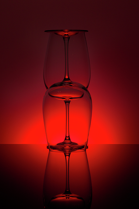 Abstract Wine Glass Design 