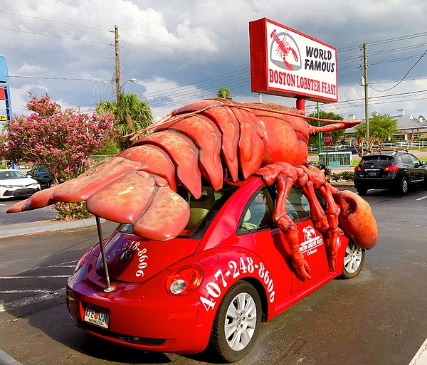 RED SOX LOBSTER T-SHIRT