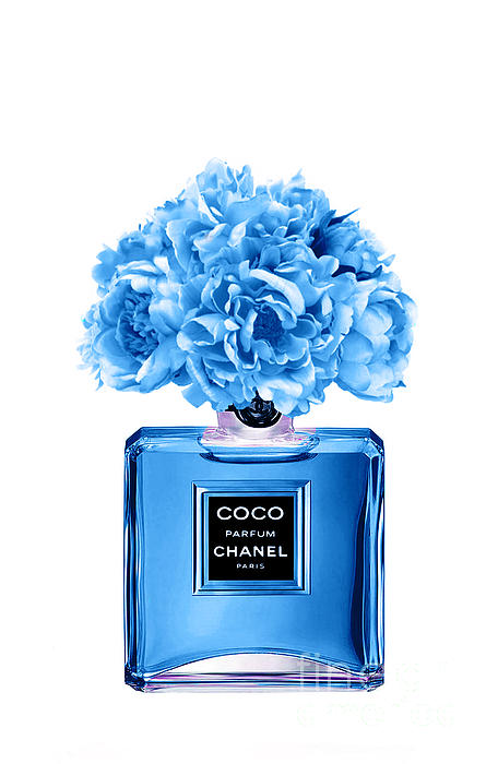 Blue floral perfume Throw Pillow