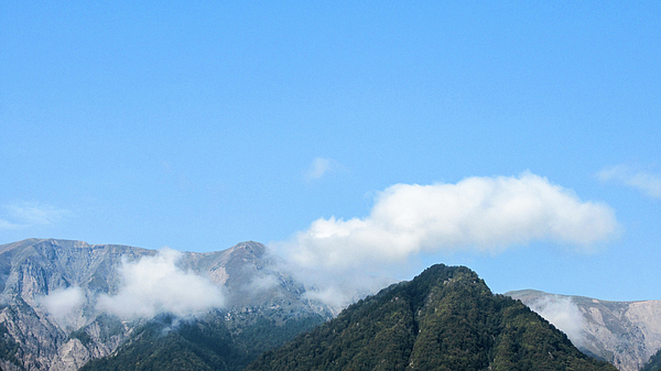 https://images.fineartamerica.com/images/artworkimages/medium/3/bright-blue-sky-and-clouds-above-big-green-mountains-vusal-karimli.jpg