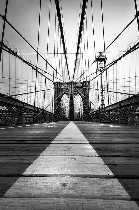 Nicklas Gustafsson - Brooklyn Bridge Perspective