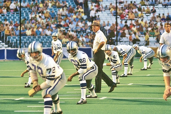 The Dallas Cowboys Championship Hardware Jigsaw Puzzle by Donna Wilson -  Fine Art America