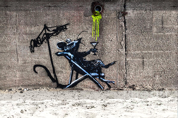 BANKSY Wall Decal Rat With Heart, Banksy Decal, Graffiti Rat