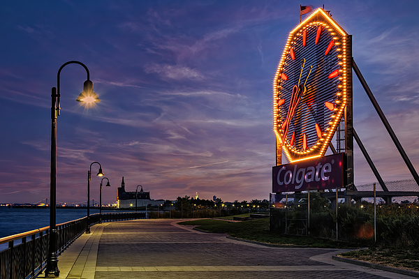 Colgate Clock in Jersey City 