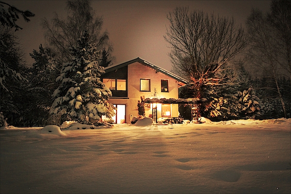 Slawek Aniol - Country House, Wintertime