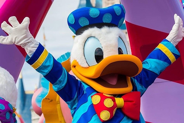 donald duck covid mask