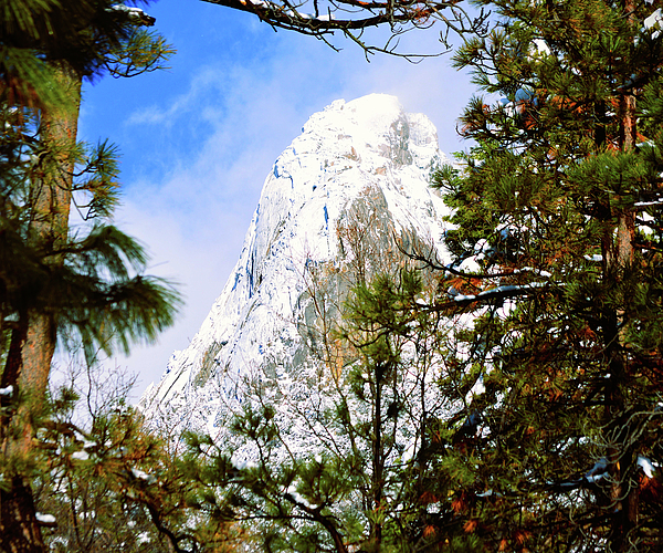 Glenn McCarthy Art and Photography - Fresh Snow On Tahquitz Peak