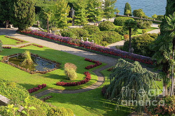 Jenny Rainbow - Great Italian Gardens - Isola Bella 17