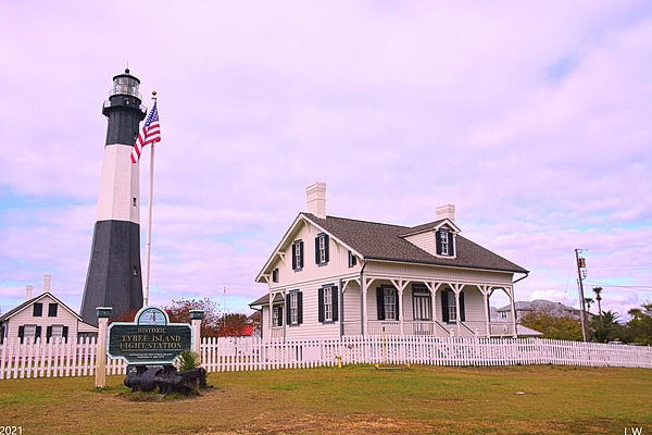 Lisa Wooten - Historic Tybee Island Lighthouse Station