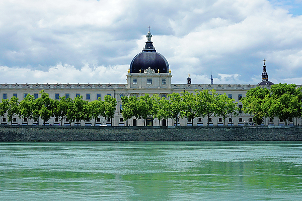 https://images.fineartamerica.com/images/artworkimages/medium/3/hotel-dieu-lyon-rhone-river-landmark-carolina-reina.jpg