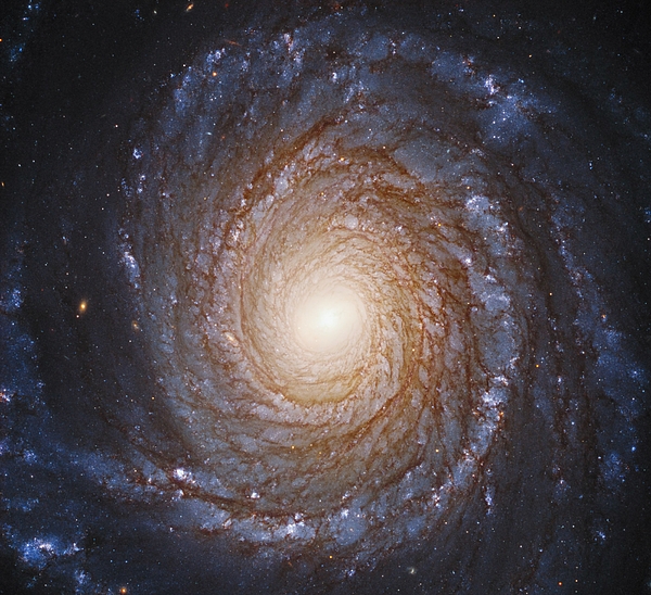 NASA - Linda Howes Website - Hubble Image of Sprial Galaxy in Draco Dragon Constellation