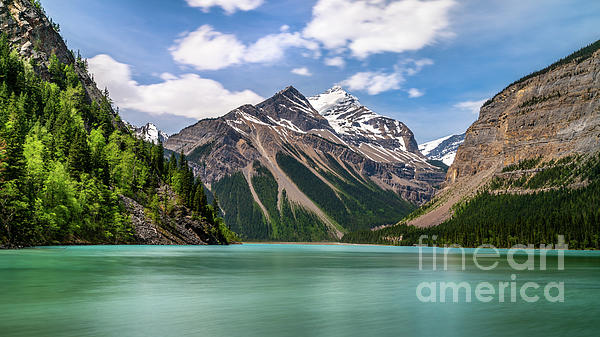 Harry Beugelink - Kinney Lake in The Canadian Rockies