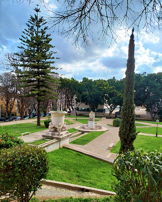 Irina Sztukowski - Lisbon Downtown Park Historical City Center Portugal