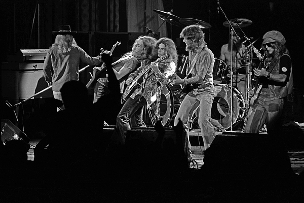 Ronnie Van Zant Photographs