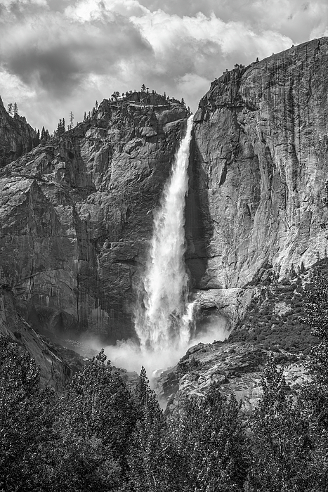 Joseph S Giacalone - Majestic Upper Yosemite Falls - Monochrome