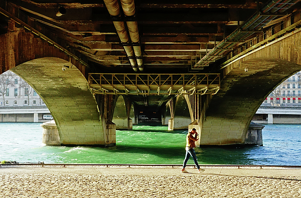 https://images.fineartamerica.com/images/artworkimages/medium/3/man-walking-under-a-bridge-of-lyon-carolina-reina.jpg