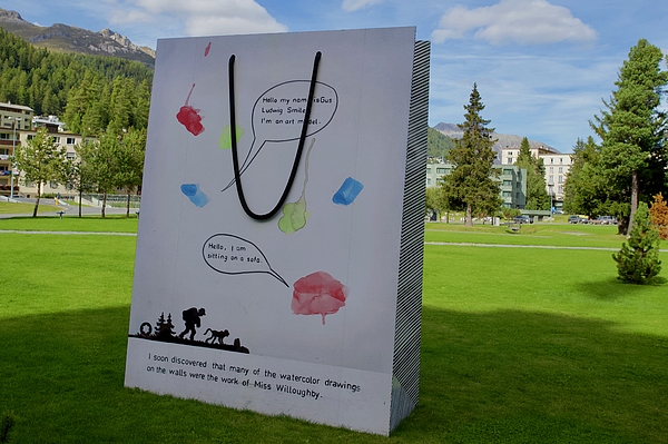 Joe Vella - Montblanc Art Bag sculpture by Marcel van Eeden, St. Moritz