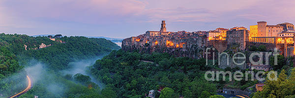 Henk Meijer Photography - Panoramic sunrise at Pitigliano, Tuscany