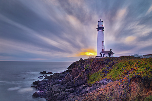 Alinna Lee - Pigeon Point Lighthouse HDR