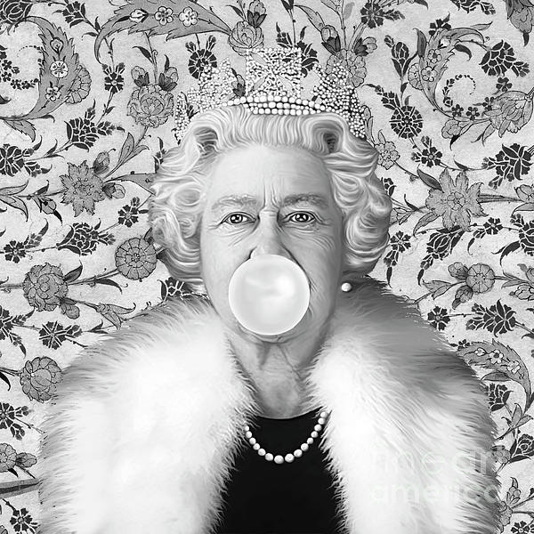 Queen Elizabeth II Blowing Bubble gum Vintage Floral Tapestry T