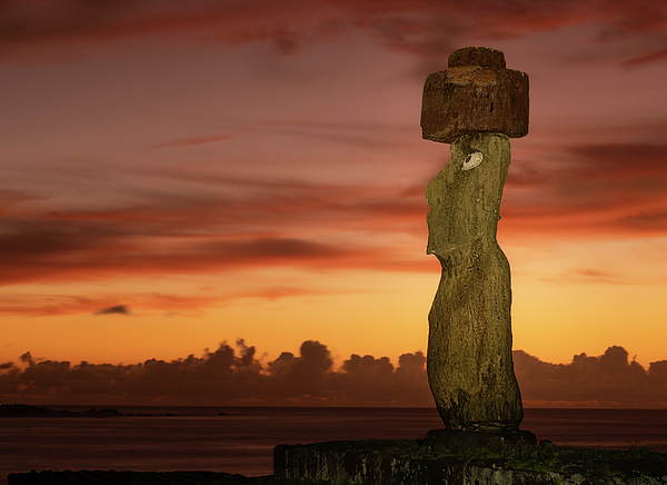 Joan Carroll - Rapa Nui Moai and Sunset