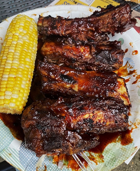 Thomas Brewster - Ribs and corn for dinner