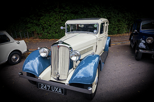 Paul Thompson - Rover 10 Classic Car