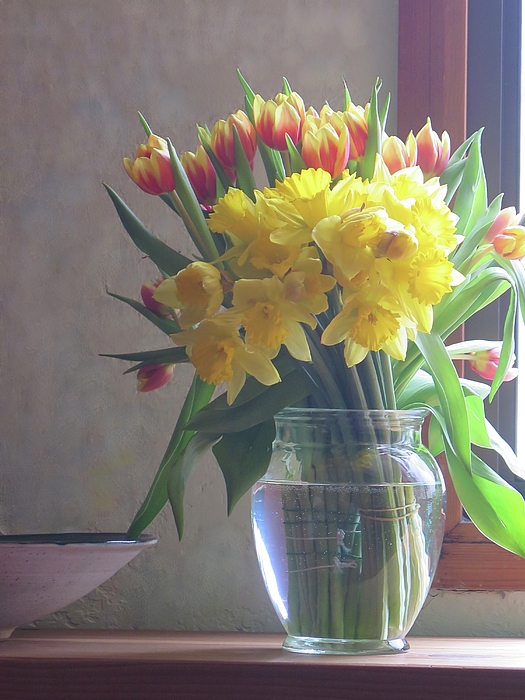 Bonnie See - Spring Bouquet in Window Light