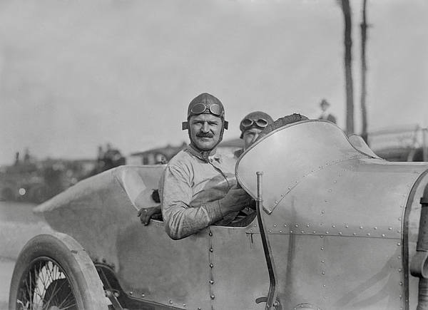 Joe Vella - Louis Joseph Chevrolet driving his Sunbeam at Sheepshead Bay 1916.