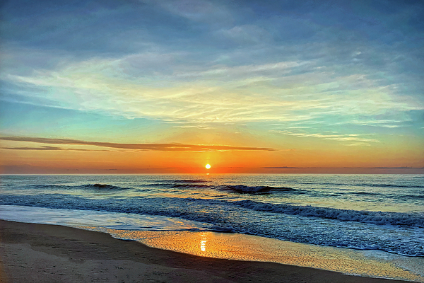 Bill Swartwout - Sunrise over the Atlantic in Myrtle Beach, SC