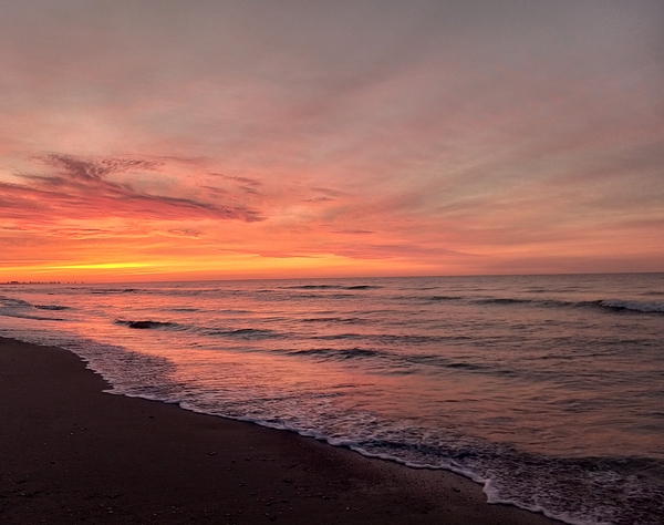 Beachscapes Gallery - The Blushing Sky 