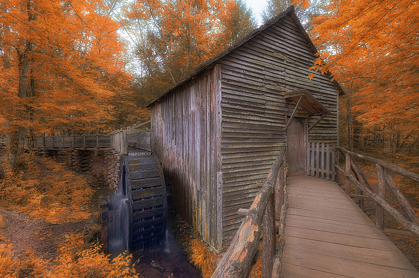 Steve Rich - The Cable Mill in the Fall 2