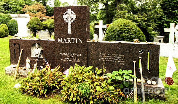 The Grave of Baseball Legend Billy Martin Zip Pouch