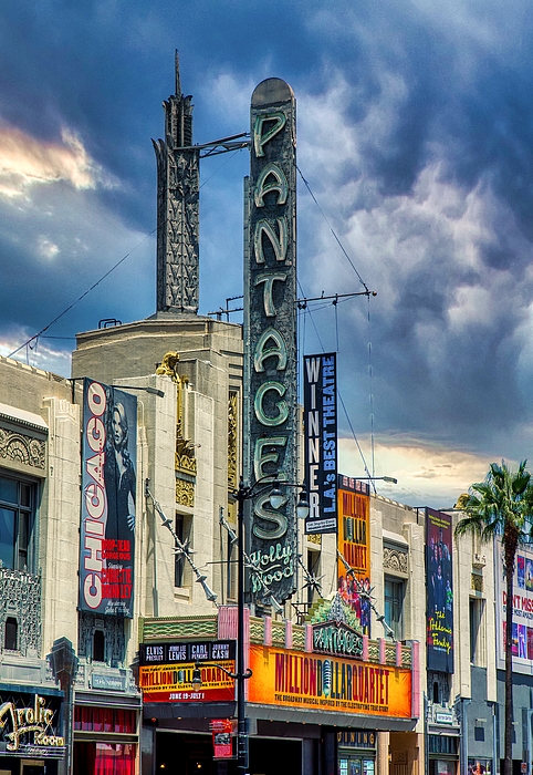 The Historic Pantages Theatre of Hollywood T-Shirt by Mountain Dreams -  Pixels