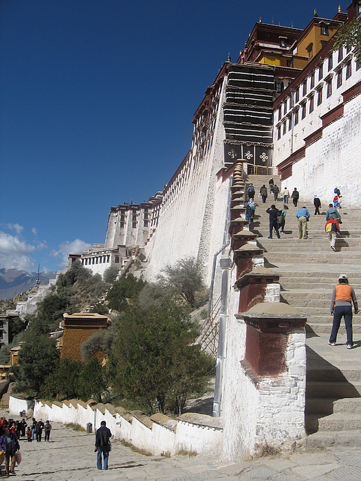 Tibet, Lhasa - Potala Palace staircase Bath Towel