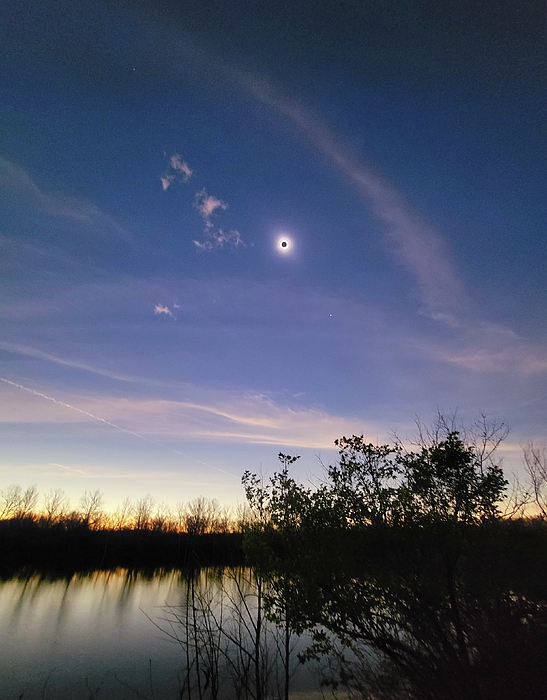 Ally White - Totality in Indiana 
