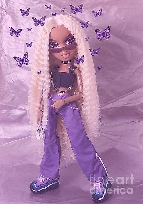 Download Embodying Cyber Y2k Aesthetics with a Bratz Doll Wallpaper