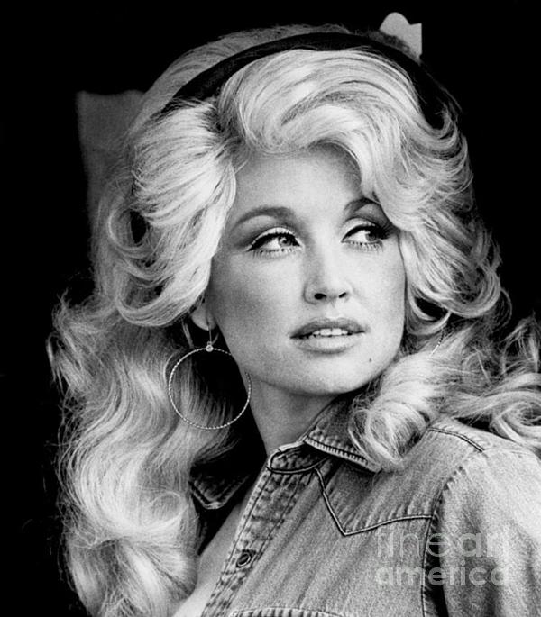 Diane Hocker - A Young and Hopeful Dolly Parton