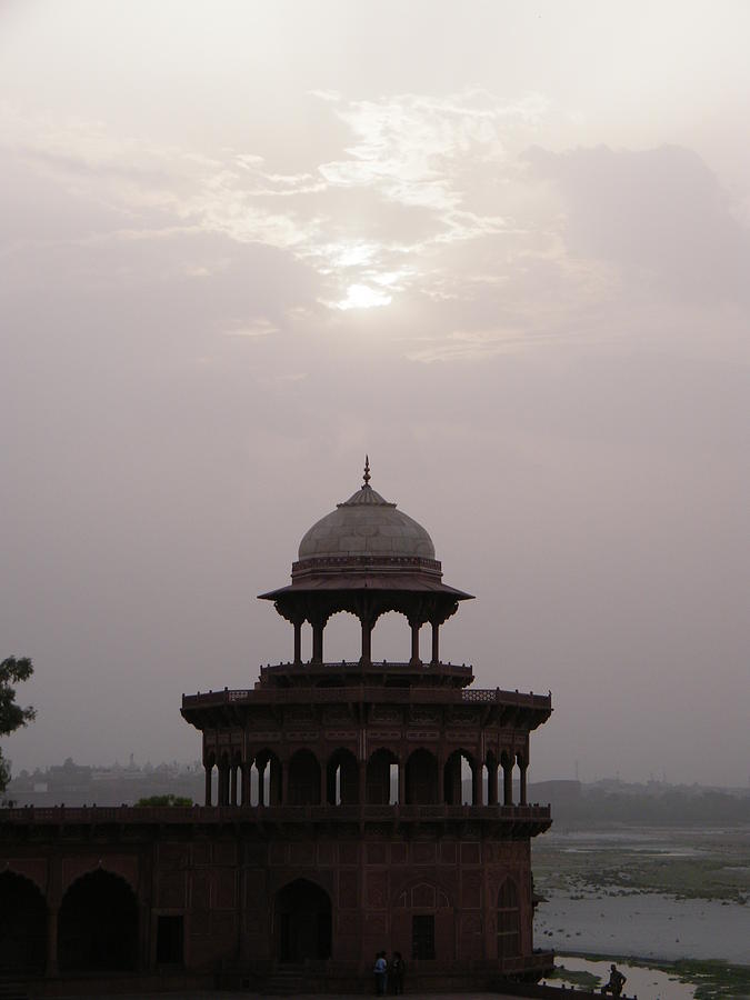 Evening Blend Taj Mahal Photograph By Sabu Mampallil Kottayam Pixels