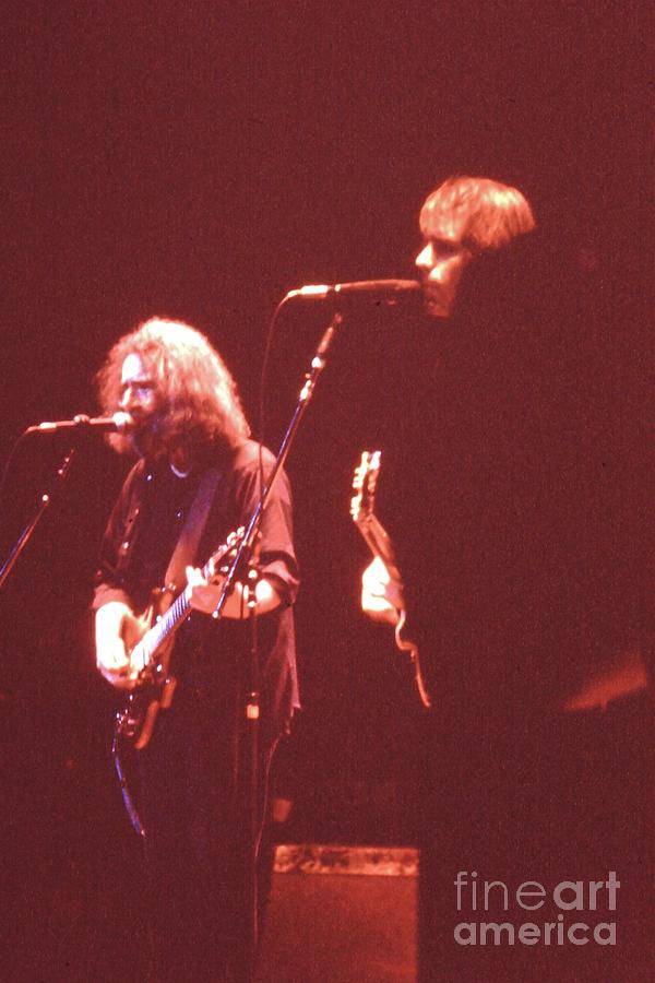  Grateful Dead In Concert Photograph by Susan Carella