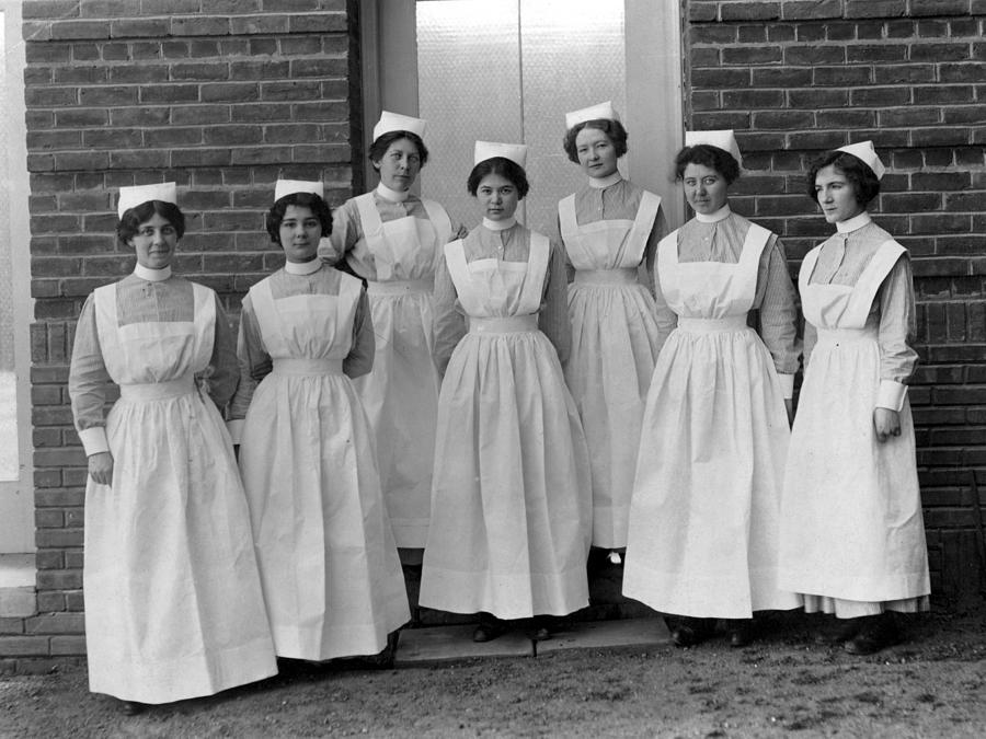 Group Nurses 19151916 Black White 1910s 1915 Photograph by Mark Goebel ...