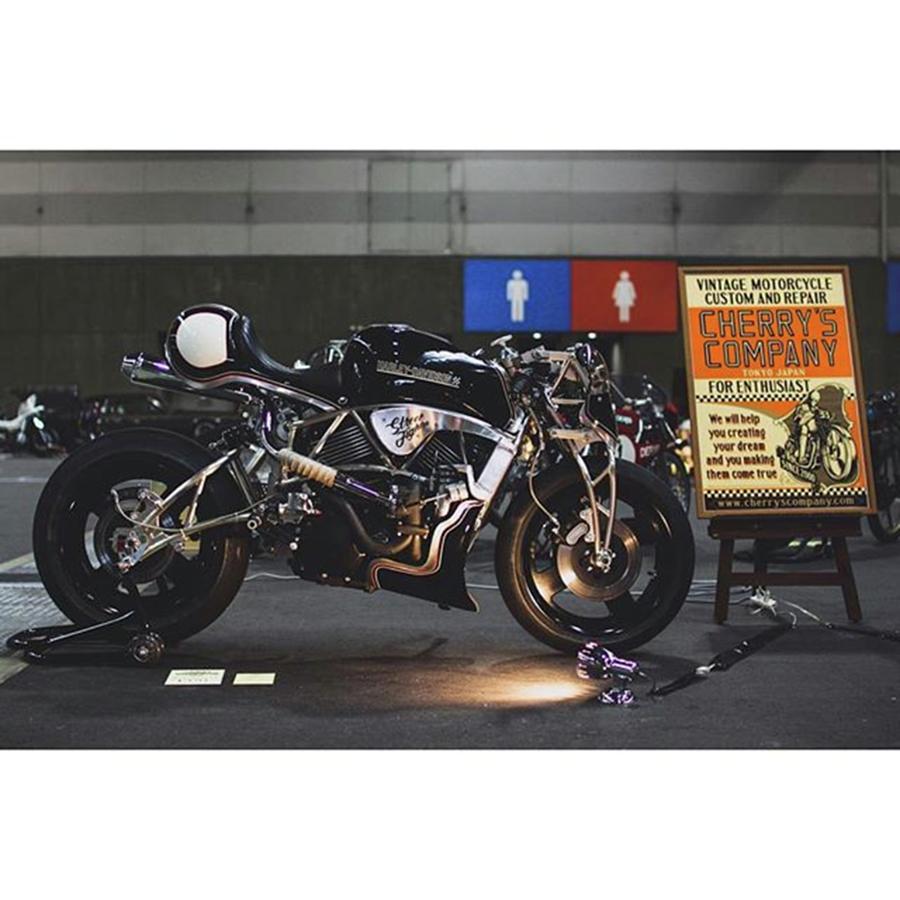 Harleydavidson Photograph - - S T R E E T  7 5 0 C A F E - Built By by Takahiro Kojima