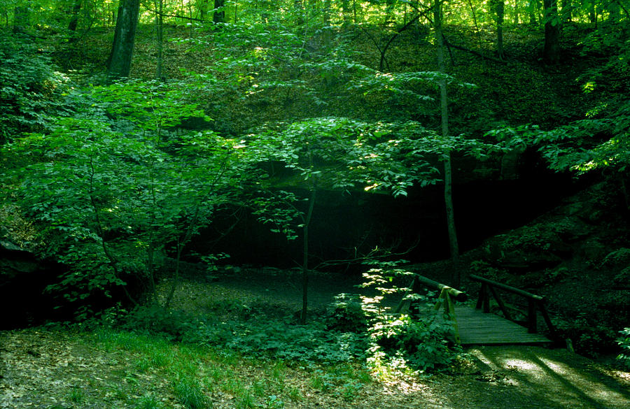 Cuyahoga Valley National Park Photograph - 042407-45 by Mike Davis